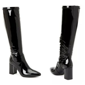 🌺 Phillina by Aquatalia - patent leather